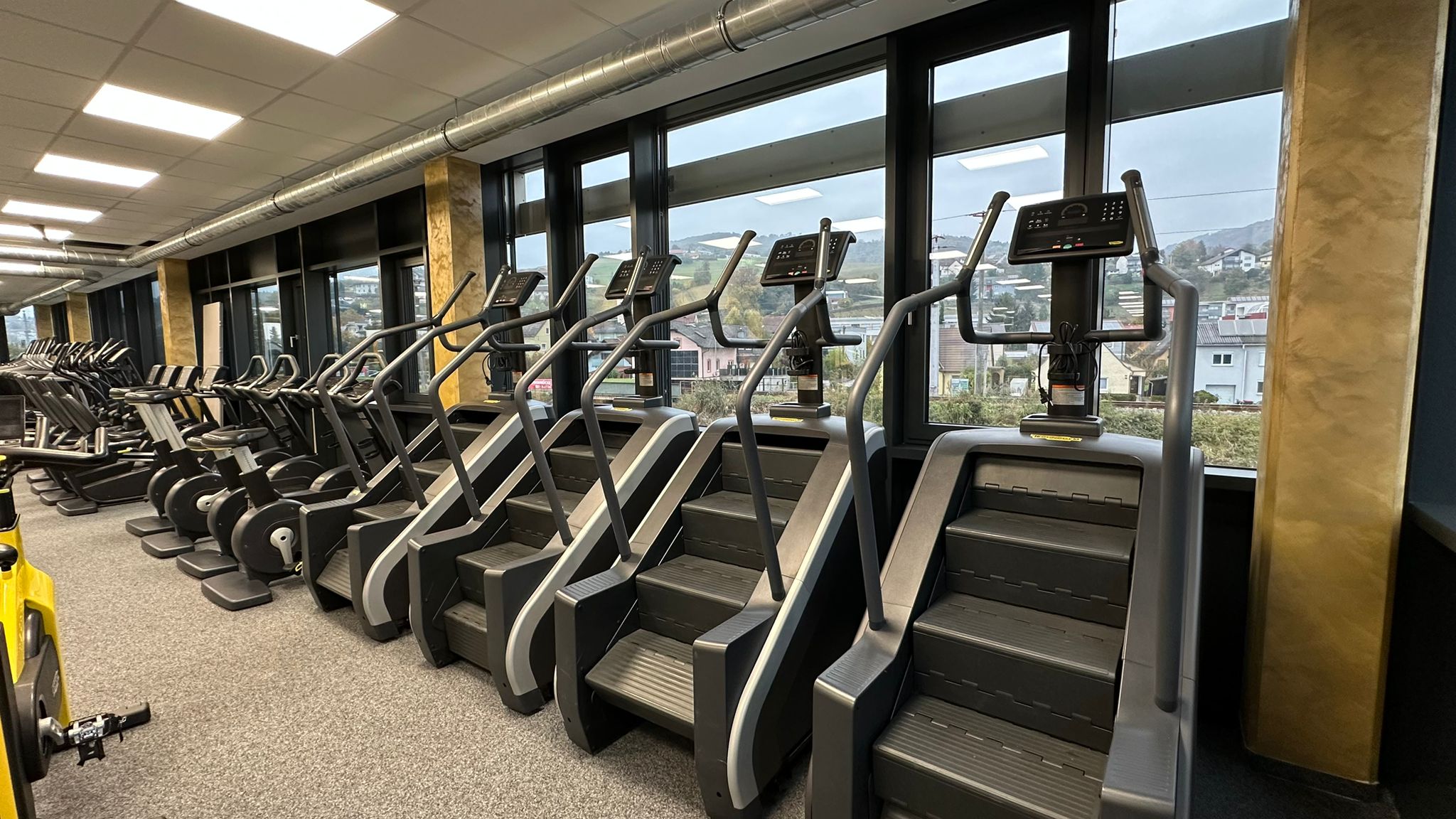 HAPPY FIT STEYREGG Cardiobereich