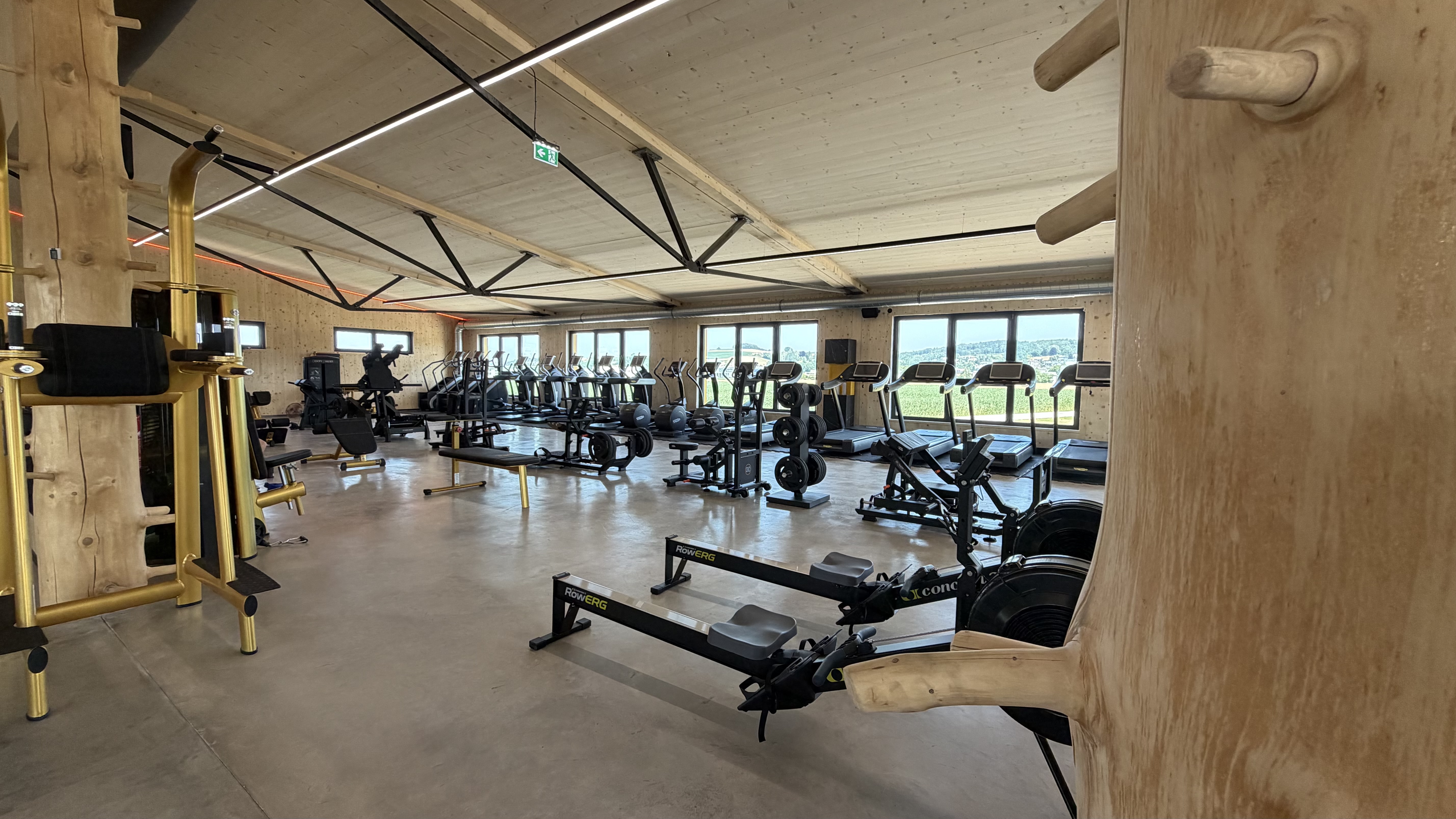 Holz100-Fitnessstudio in Perg